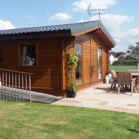 Chestnut Lodge Pilling Экстерьер фото