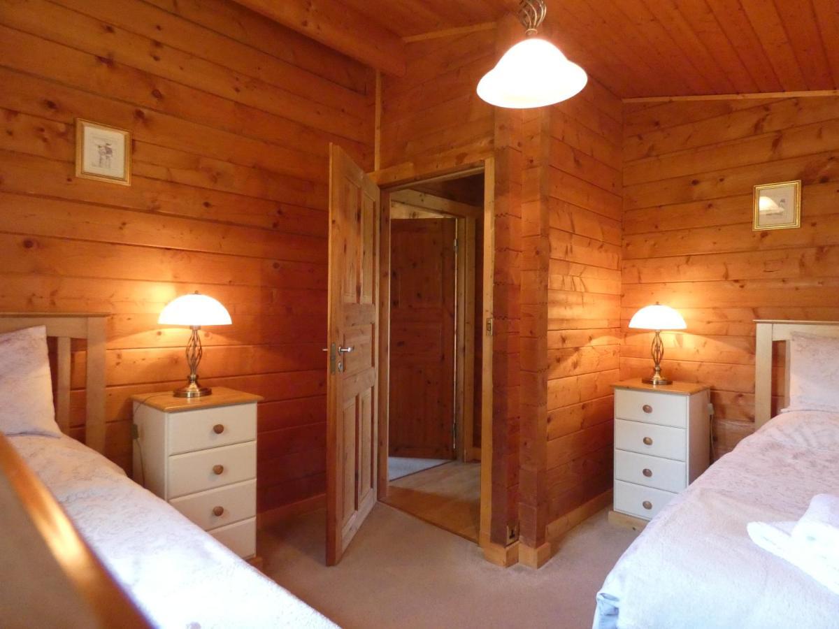 Chestnut Lodge Pilling Экстерьер фото
