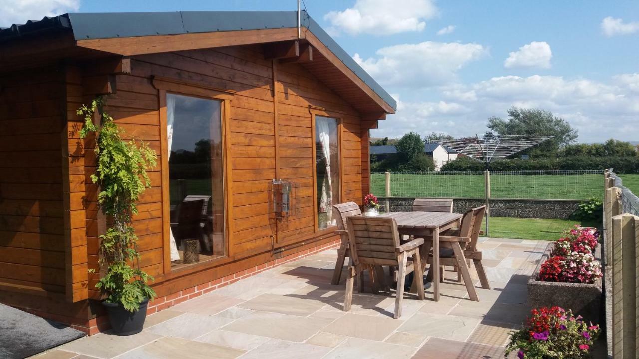 Chestnut Lodge Pilling Экстерьер фото