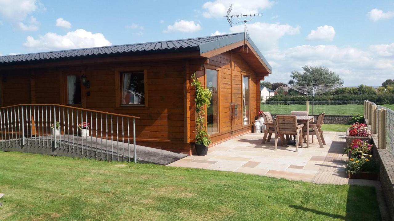 Chestnut Lodge Pilling Экстерьер фото