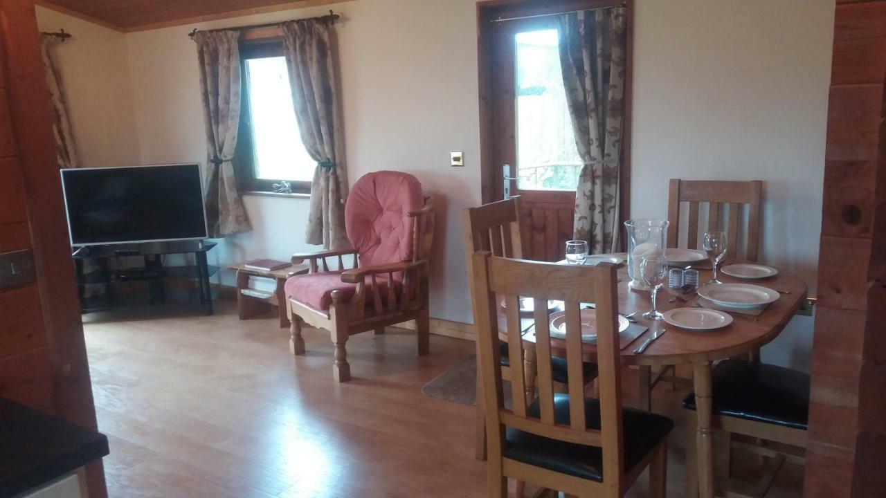 Chestnut Lodge Pilling Экстерьер фото